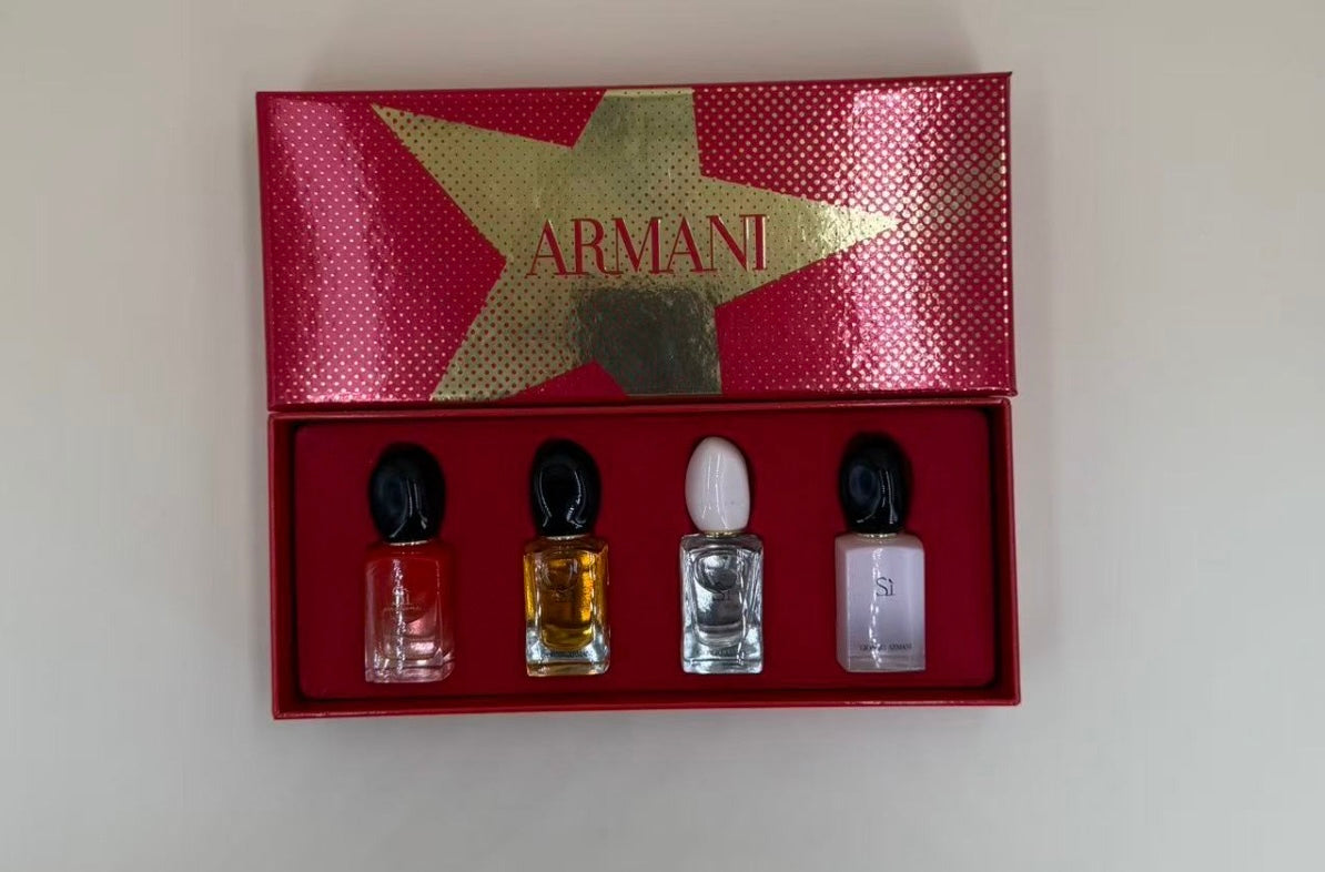 Coffret  de 4 minis parfums Sí