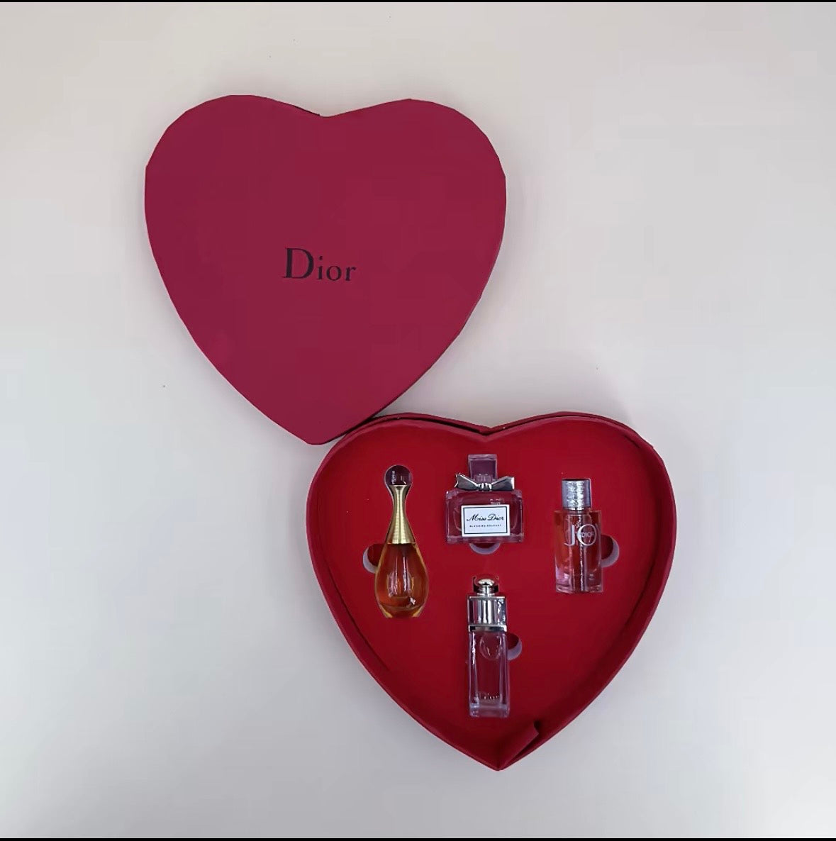 Coffrets de 4 mini parfums Dior